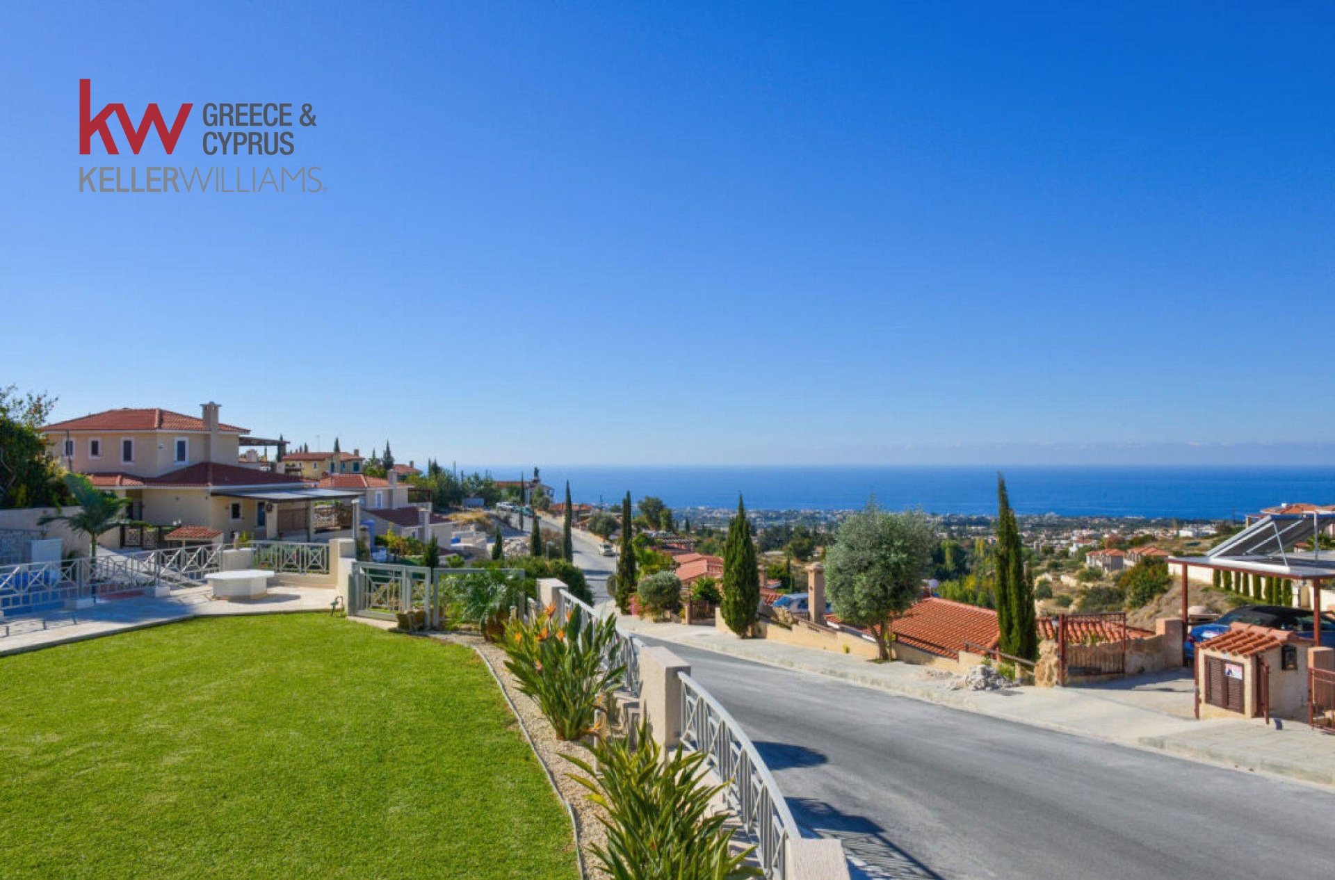 3 Bedroom Villa For Sale in Tala