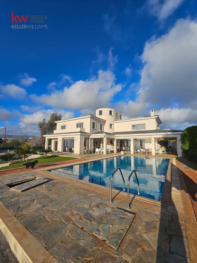 For sale, Konia, Villa 450 sqr.m.