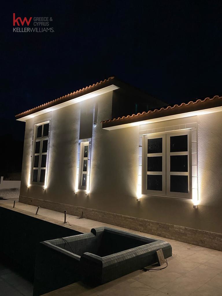 3 Bedroom Villa for Sale in Armou, Paphos