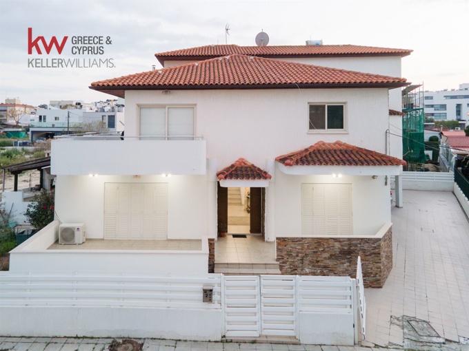 For sale, Aglantzia, Detached house 408 sqr.m.