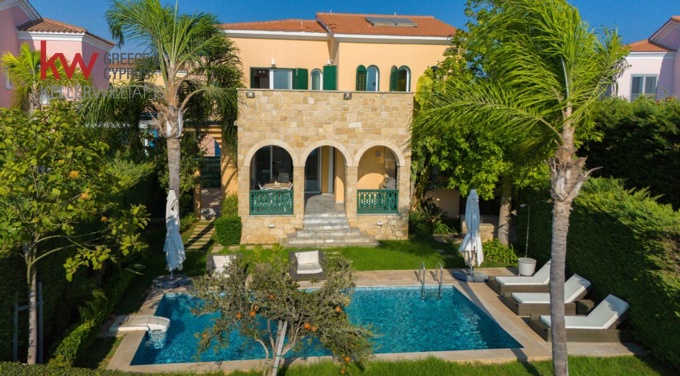 Luxurious Five Bedroom Villa in Limassol Marina