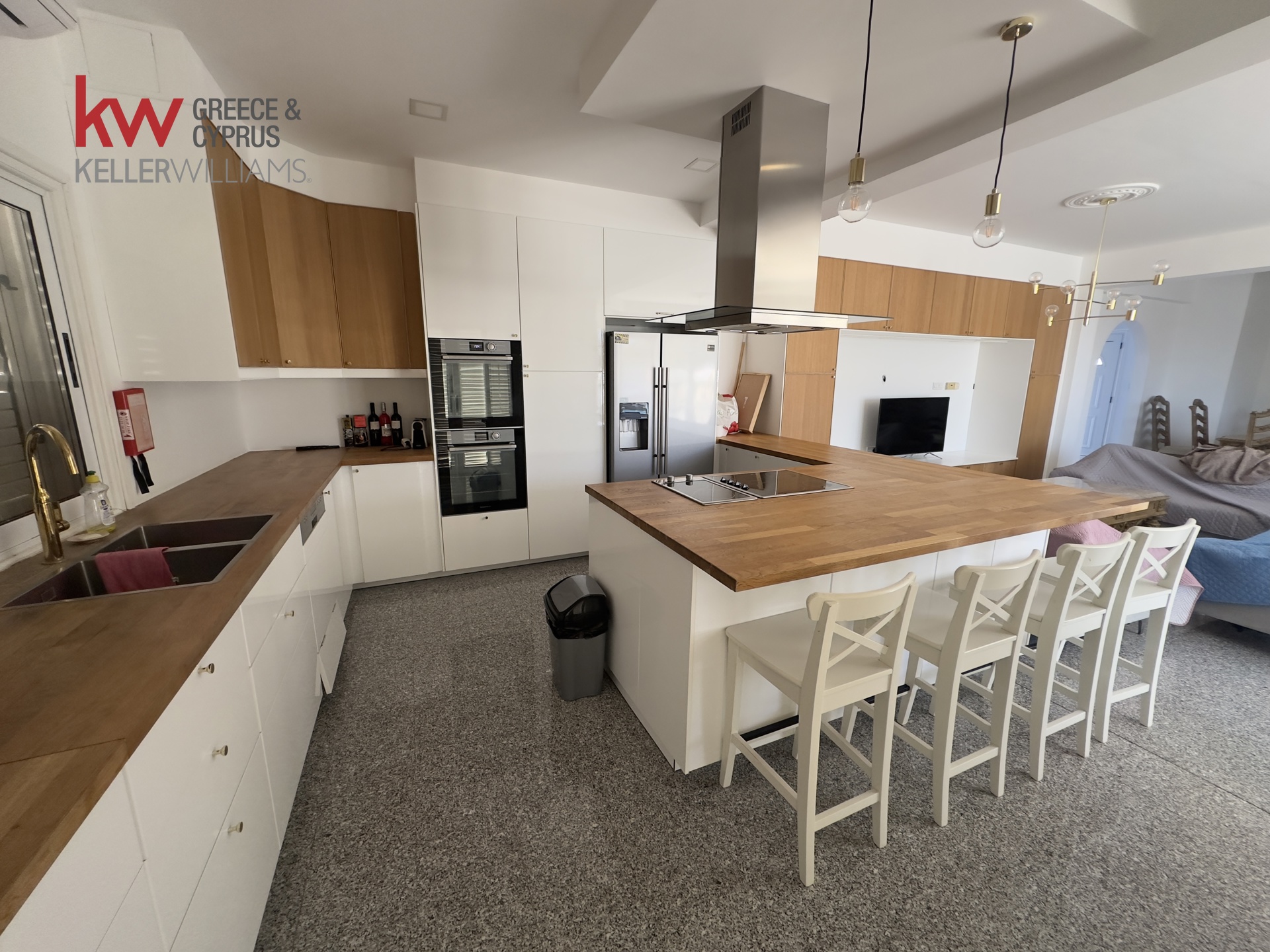 For sale, Pegeia, Detached house 440 sqr.m.