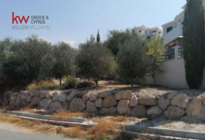 For sale, Tala, Residential complex