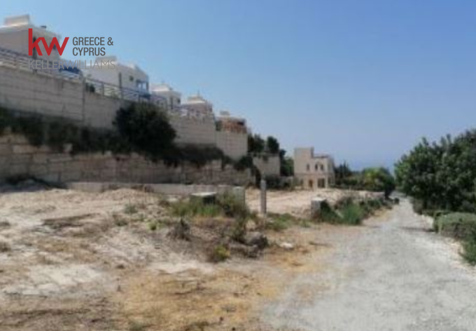For sale, Tala, Residential complex
