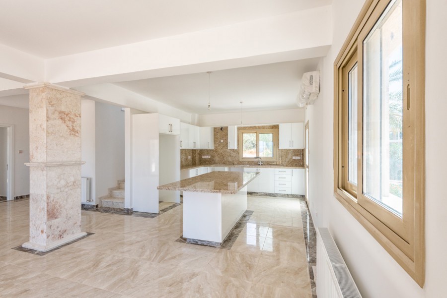 For sale, Pegeia, Villa 250 sqr.m.