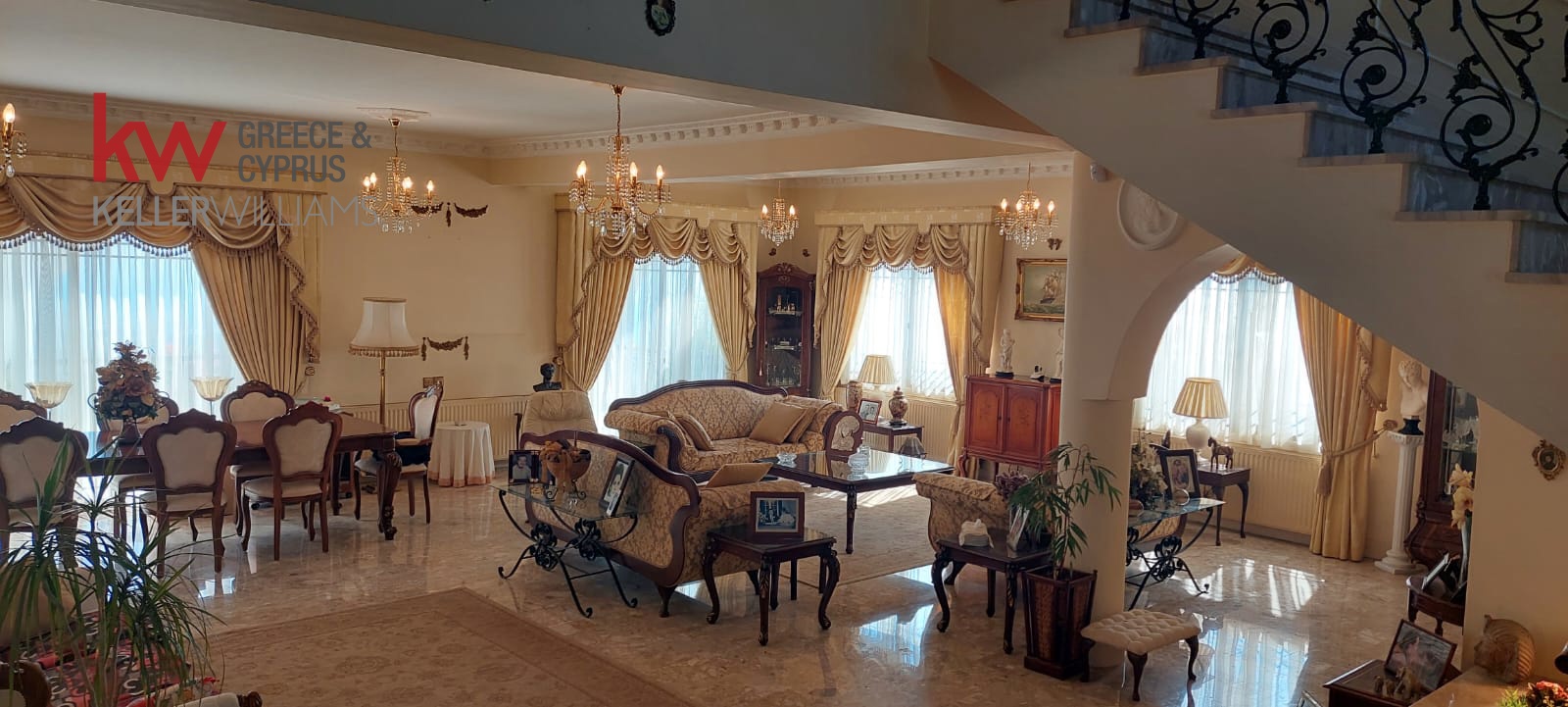 5 Bedroom Villa for Sale in Tala, Paphos