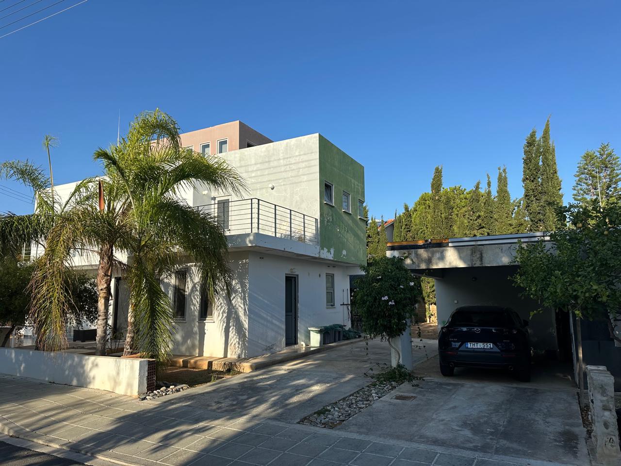 Villa for sale