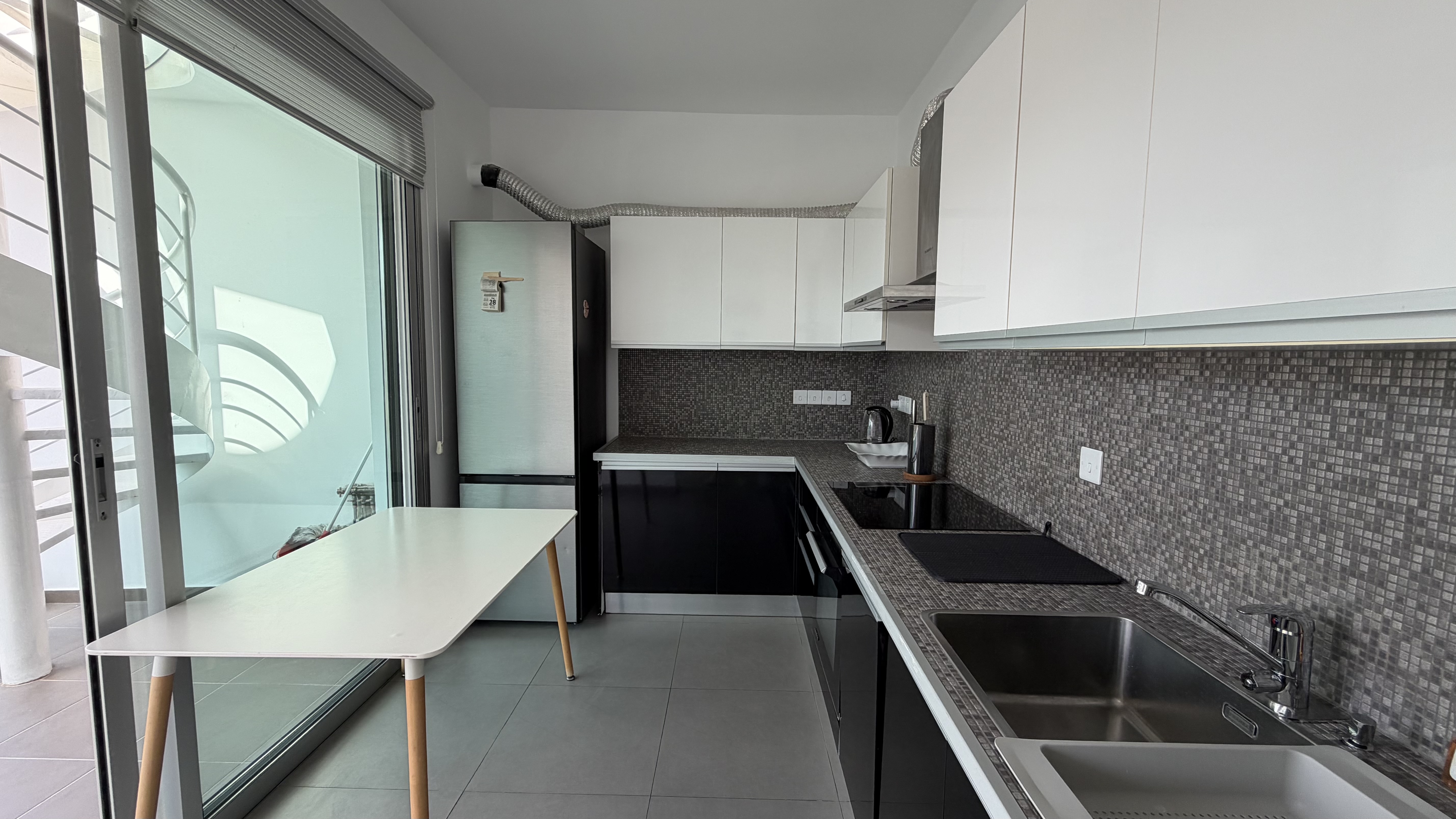 2 Bedroom Penthouse in the City