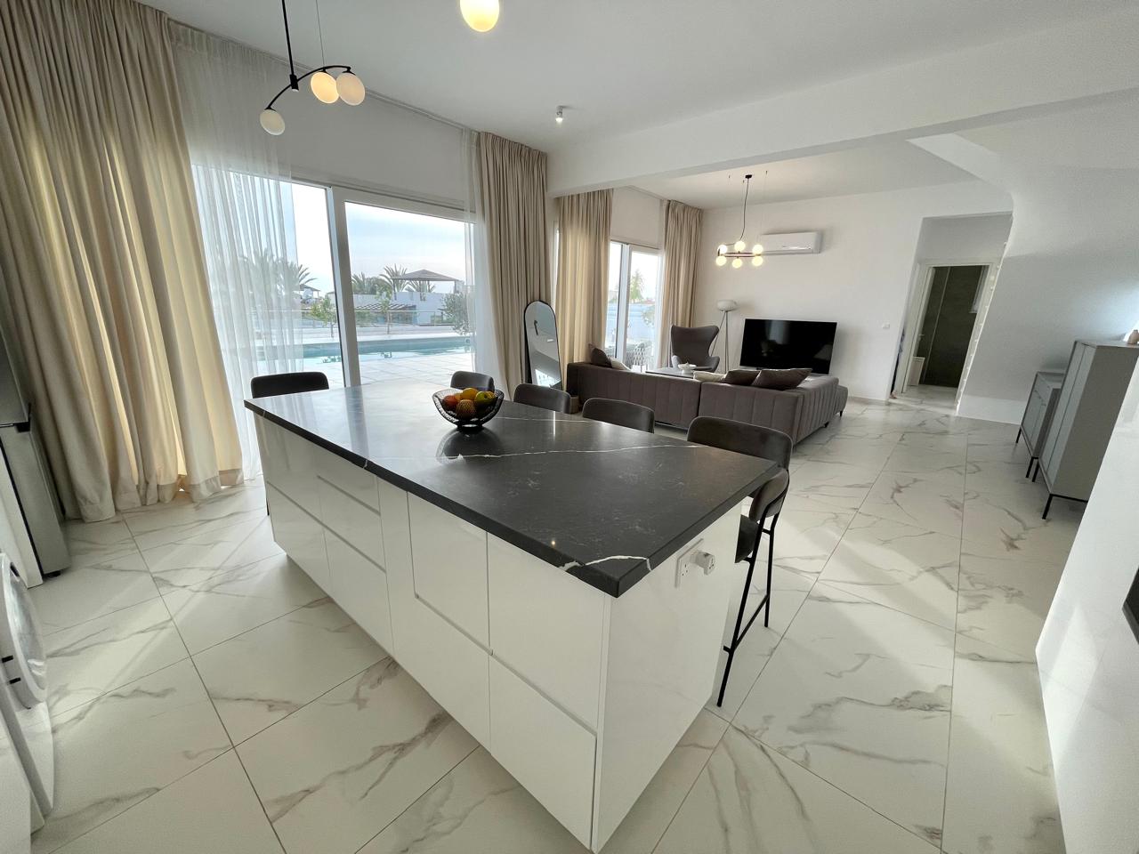 3 Bedroom Villa For Sale in Peyia, Paphos
