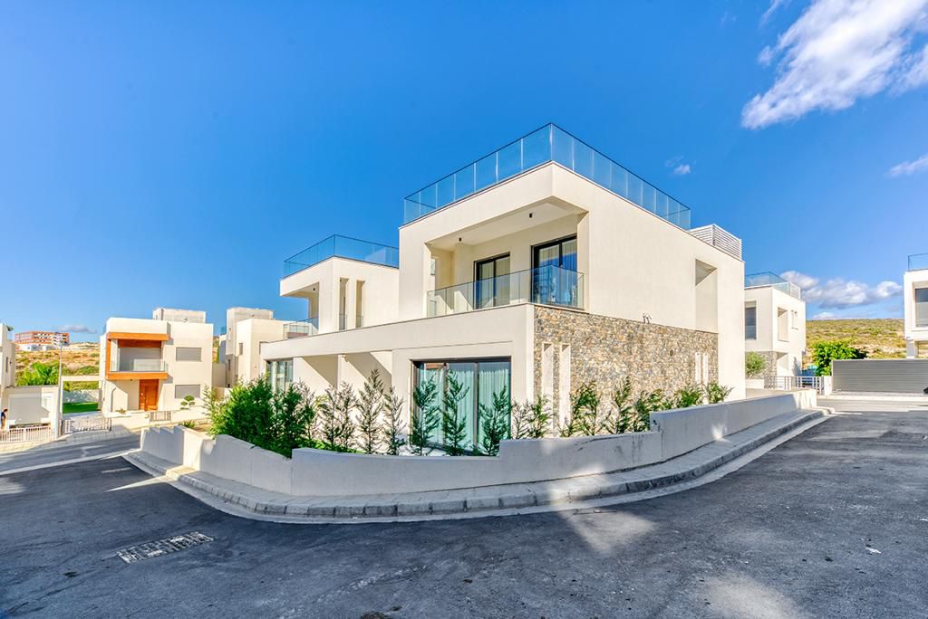 4-Bedroom Villa in Germasogeia