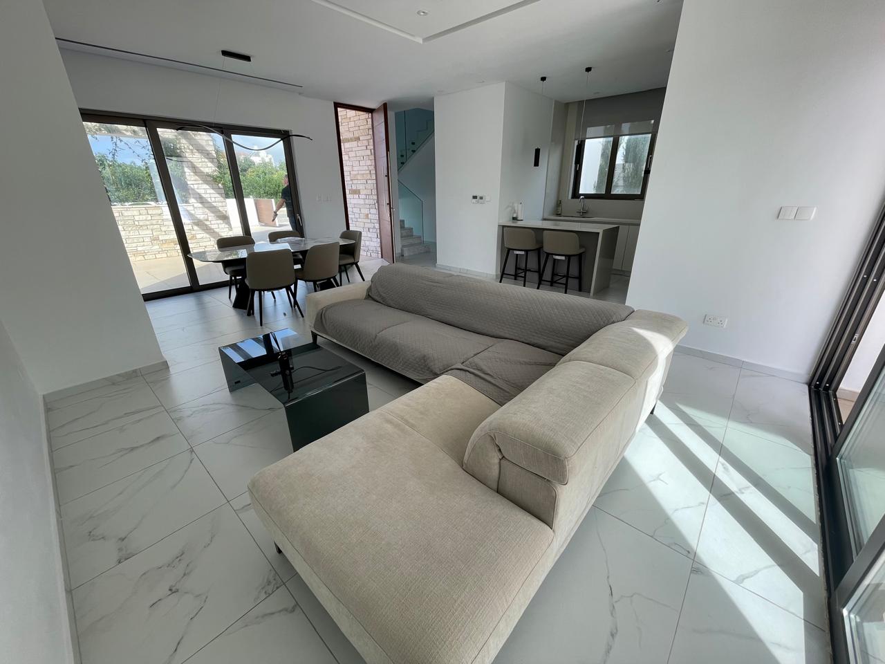 3 Bedroom Villa for Sale St. George, Pegeia