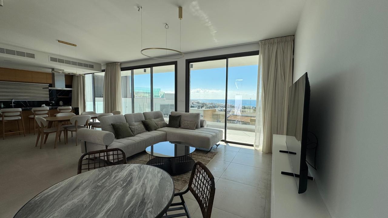 3 Bedroom Villa for Sale in Lower Chloraka