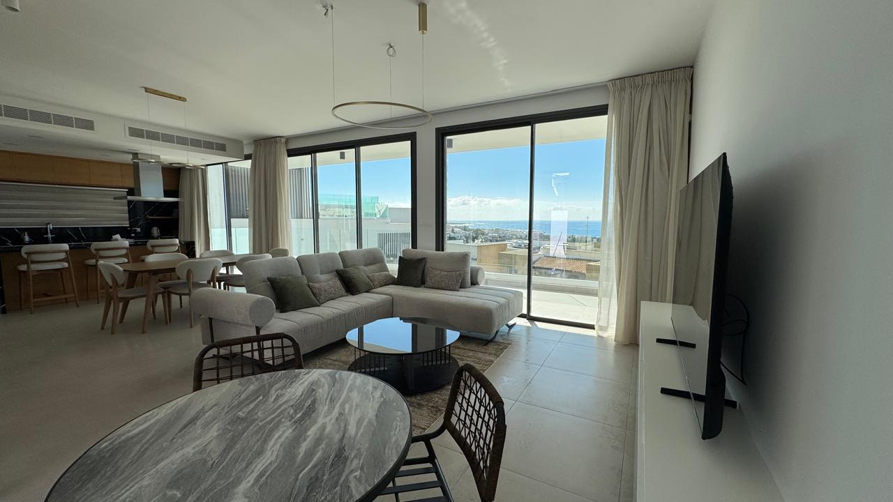 3 Bedroom Villa for Sale in Lower Chloraka