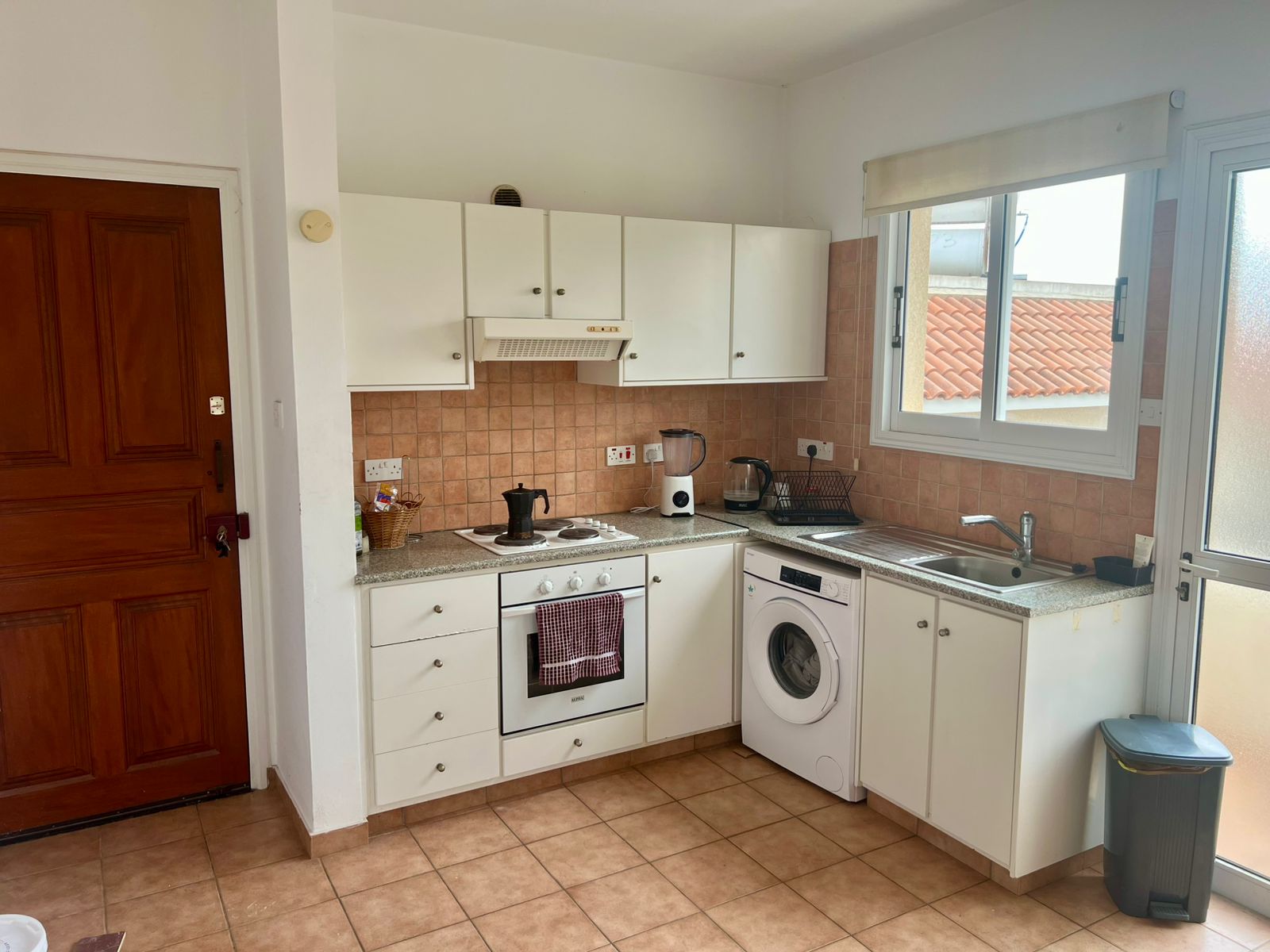 2 Bedroom Apartment For Sale in Universal/Exo Vrisi