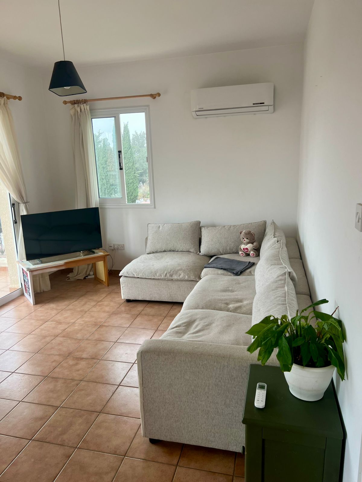 2 Bedroom Apartment For Sale in Universal/Exo Vrisi