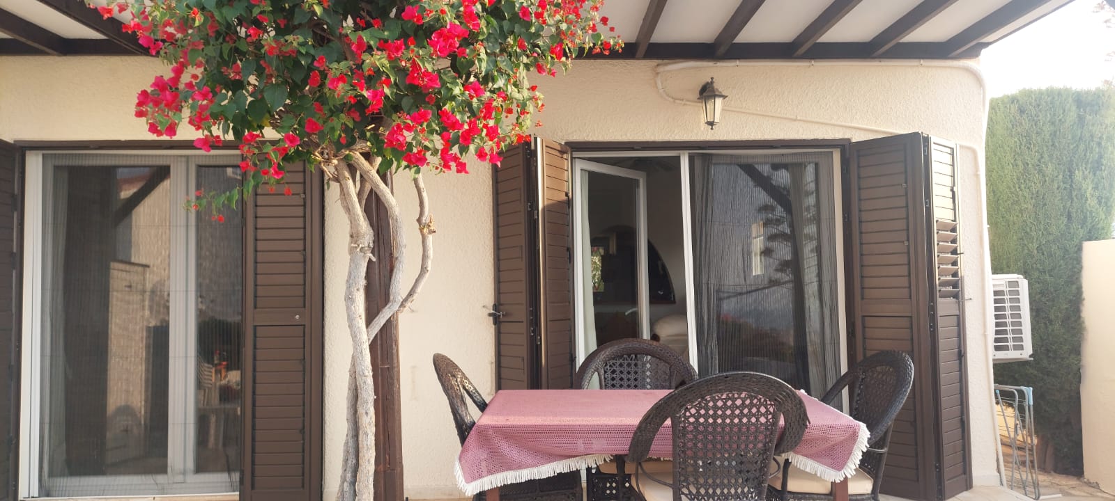 2 Bedroom Townhouse for Sale in Chlorakas