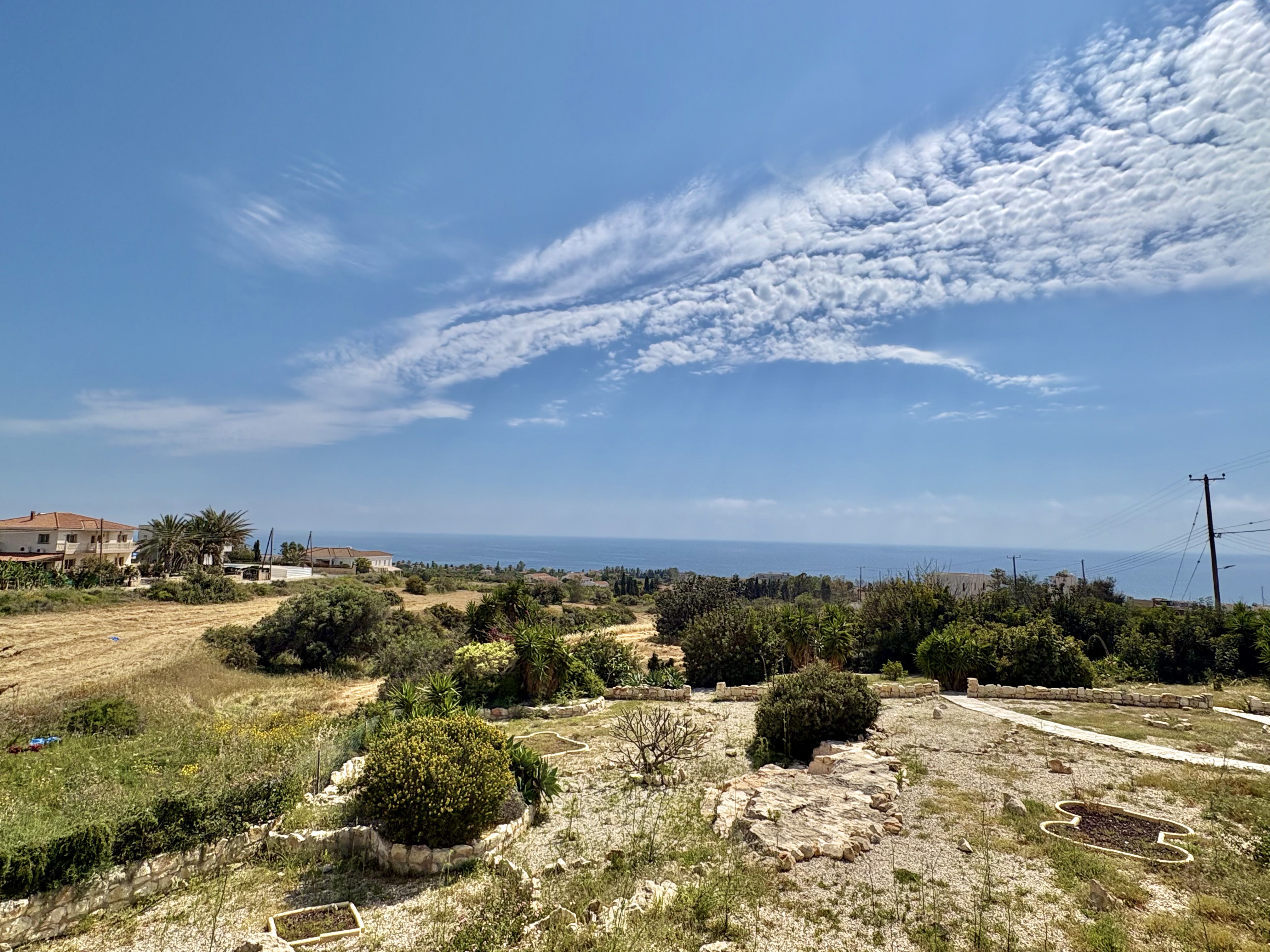 4 Bedroom Bungalow For Sale in Sea Caves, Peyia