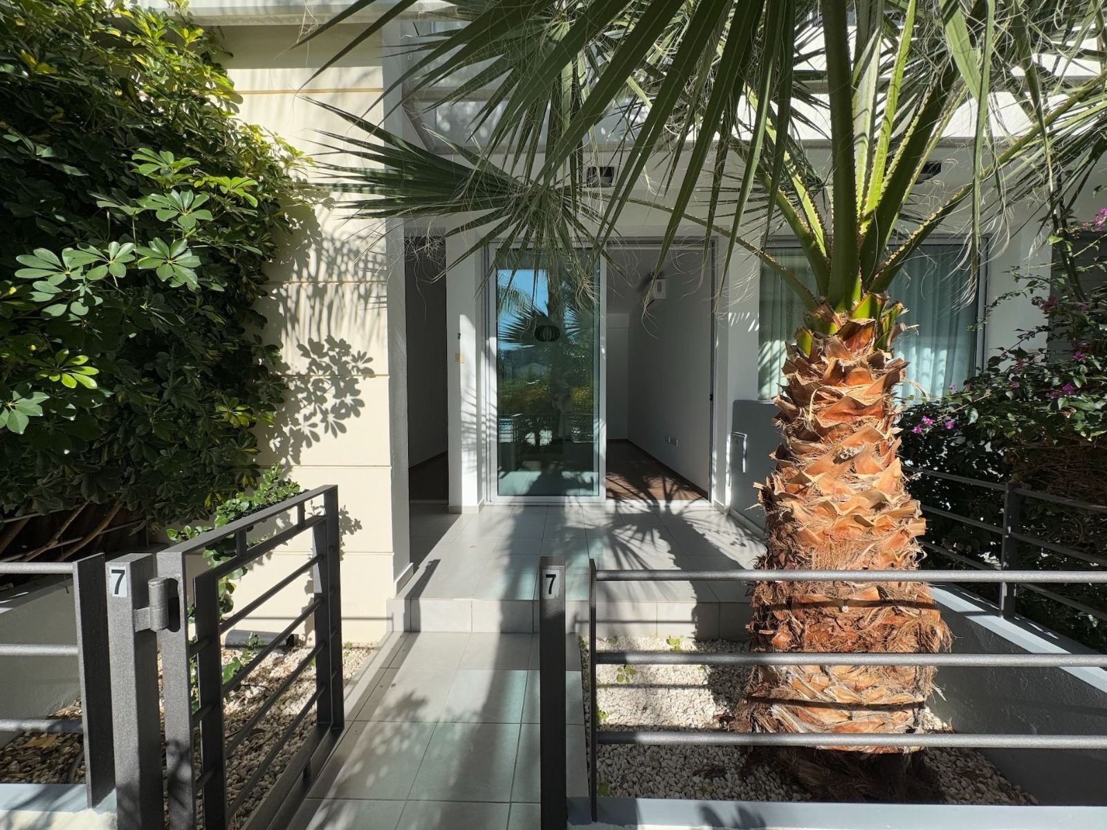 2 bedroom maisonette for sale