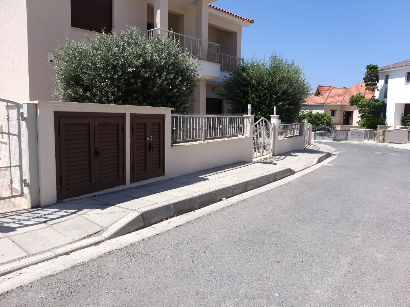 Spacious Detached Villa | Agios Tychonas, Limassol