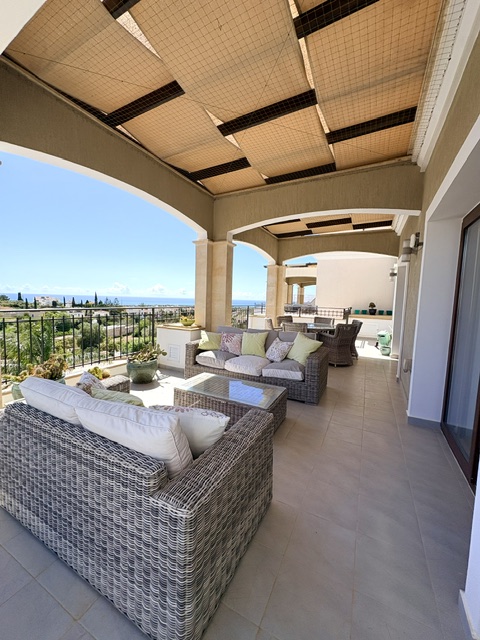 3 Bedroom Penthouse Apartment for Sale in Peyia, Paphos