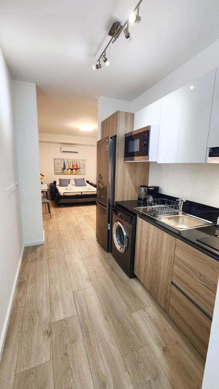One Bedroom Apartment
