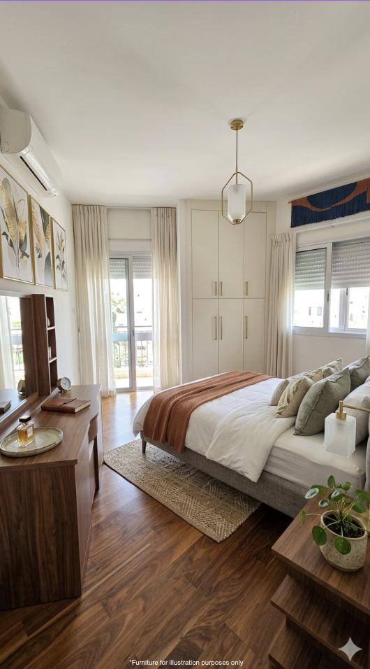 Central, spacious 3-Bedroom Apartment in Excellent Condition, Akropolis