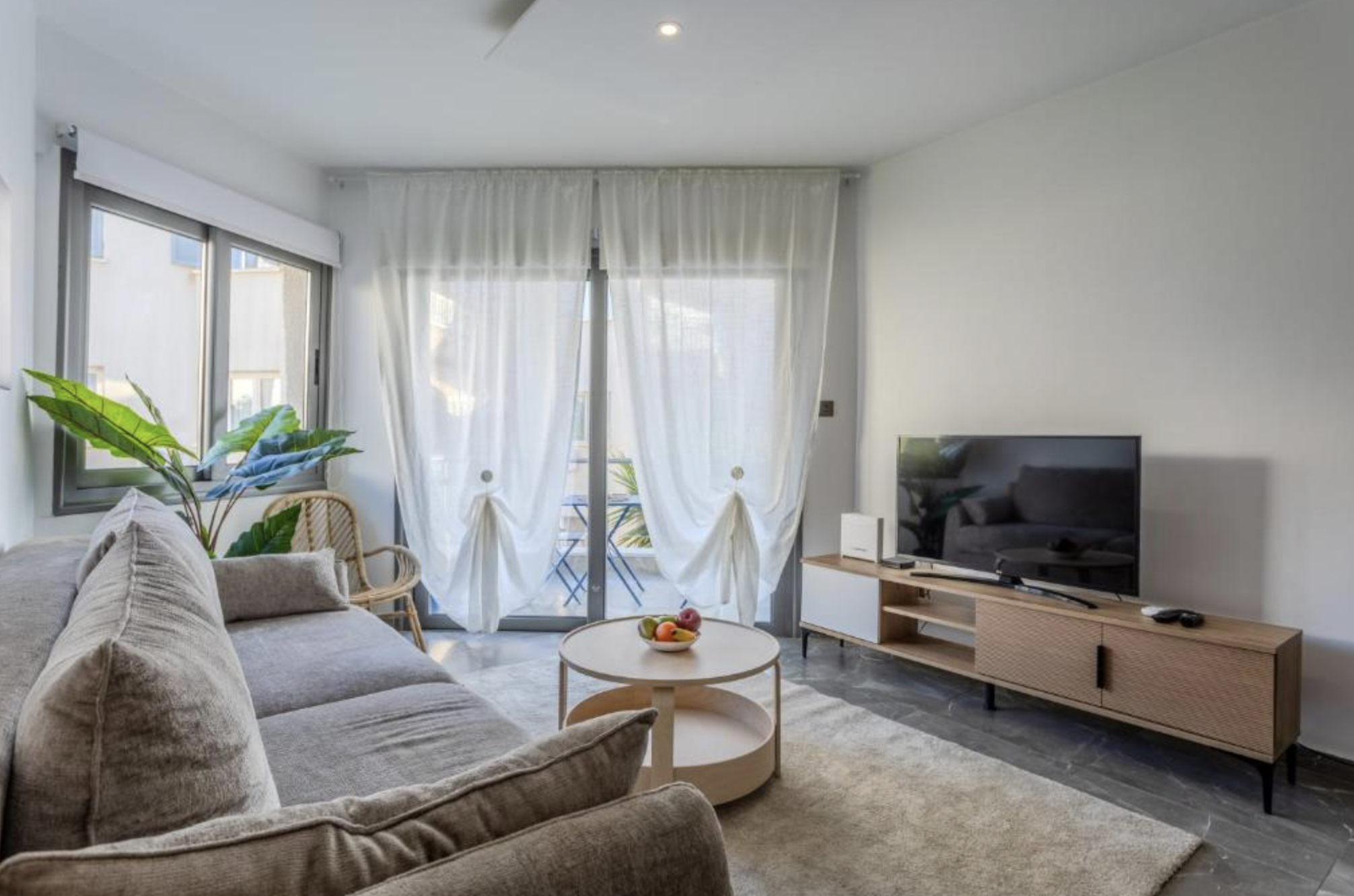 2 Bedroom Apartment for Sale, Tombs of The Kings Paphos