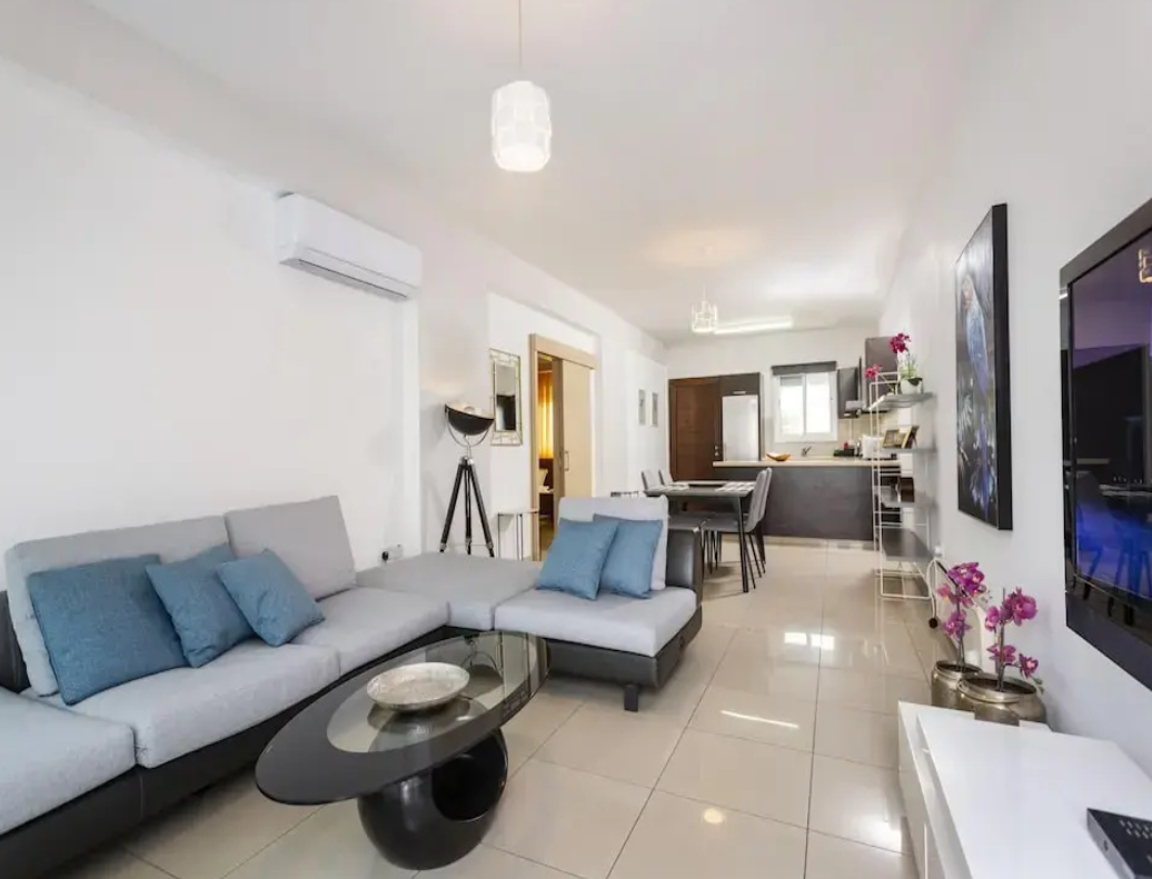 1 Bedroom Apartment for Sale in Potamos Germasogeias