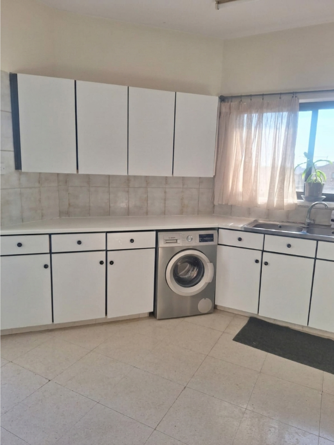 APARTMENT 2 BED IN STROVOLOS
