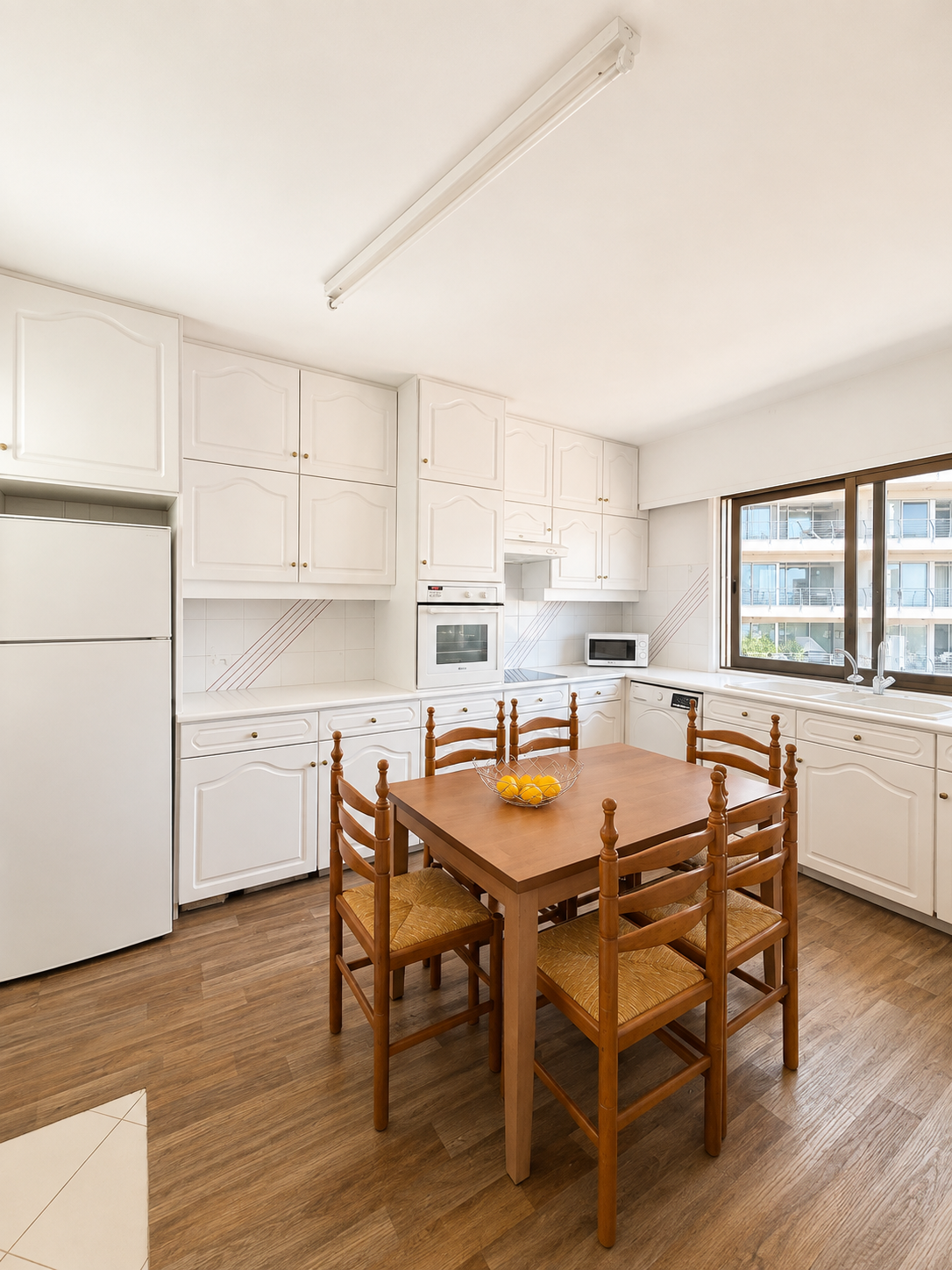 Elegant 3-Bedroom Apartment with Sea View in the Heart of Larnaca