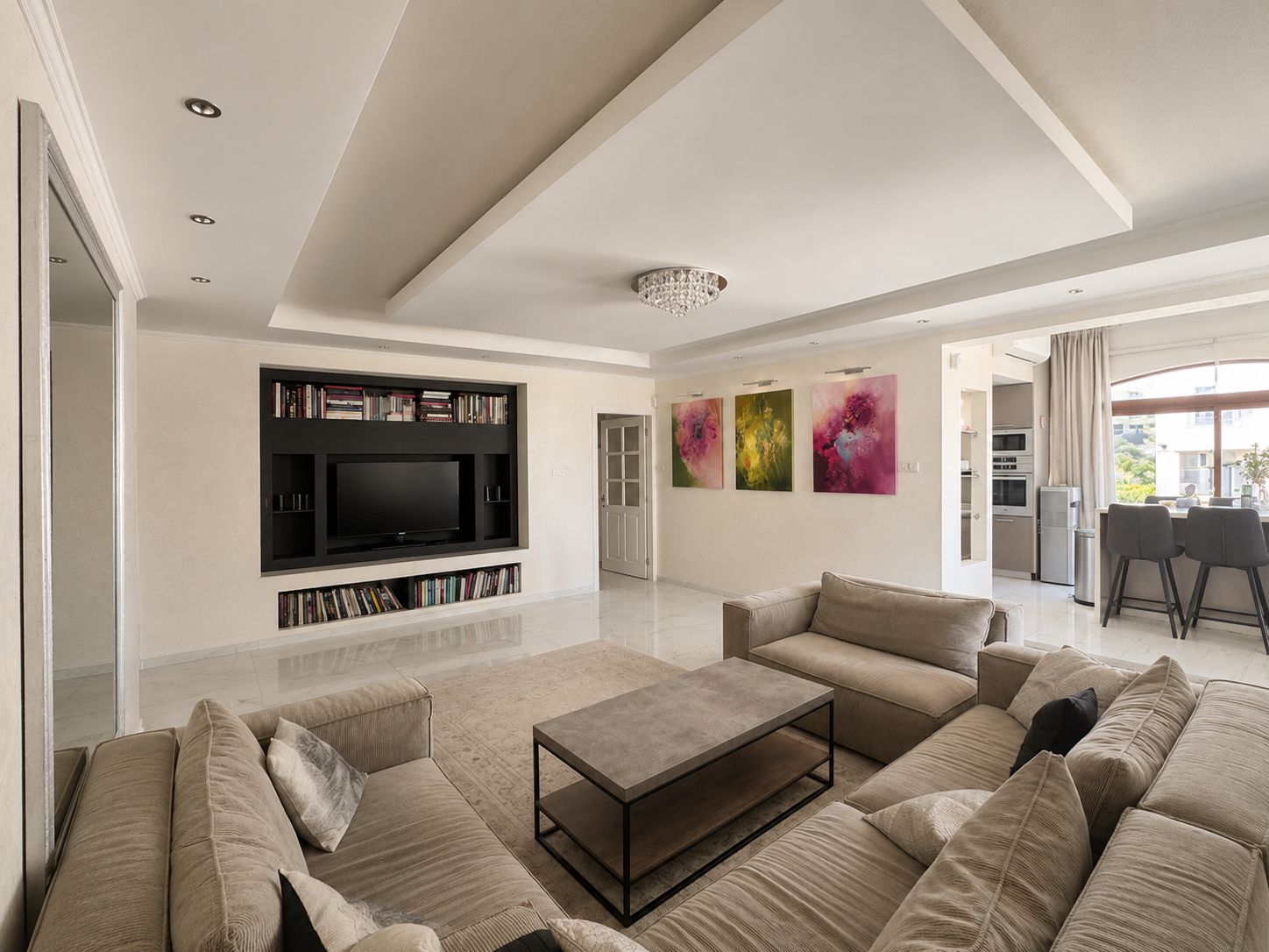 Spacious 3-Bedroom Renovated Apartment in Agios Tychonas
