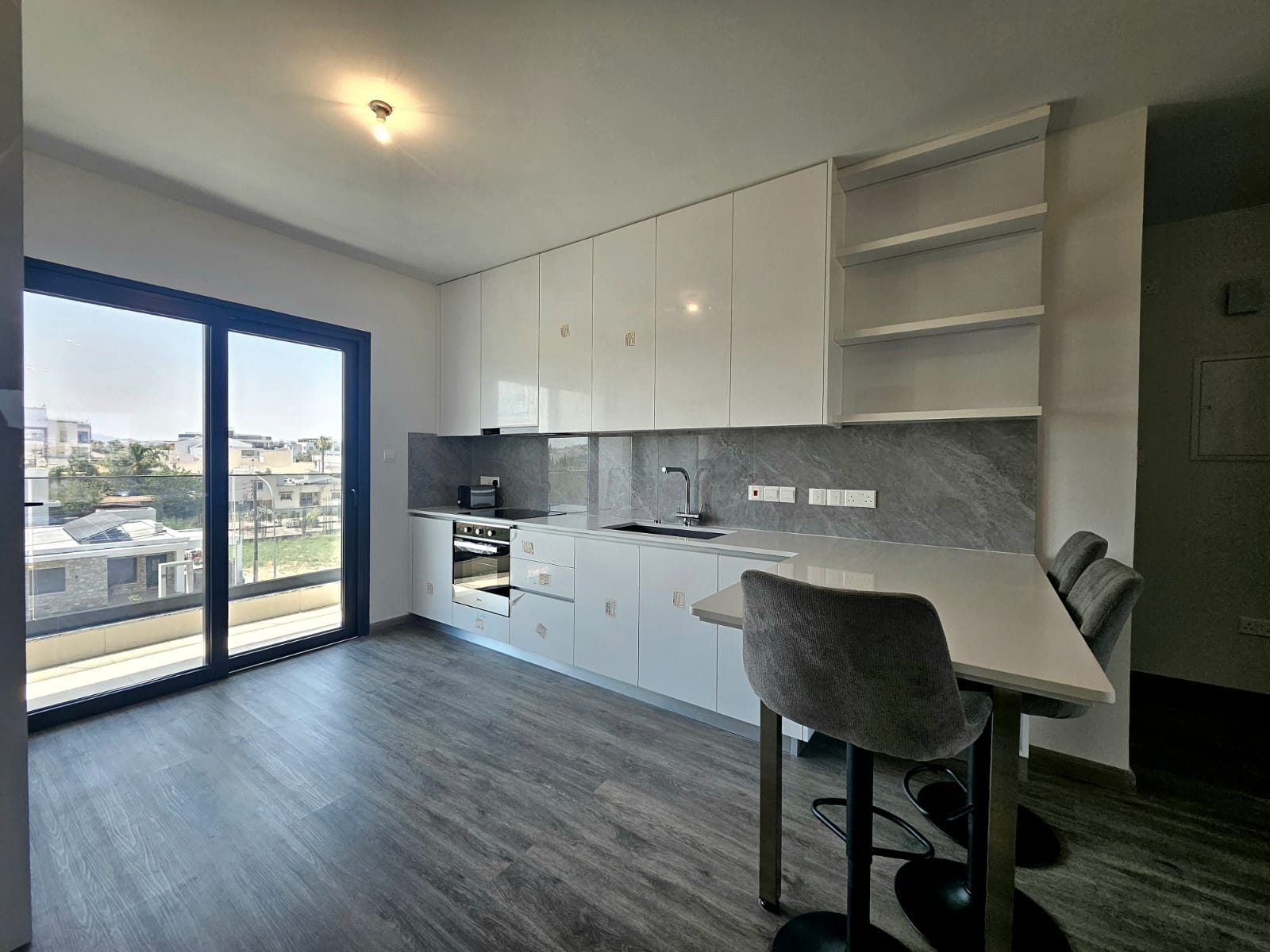 Modern 2-Bedroom Apartment in Vergina
