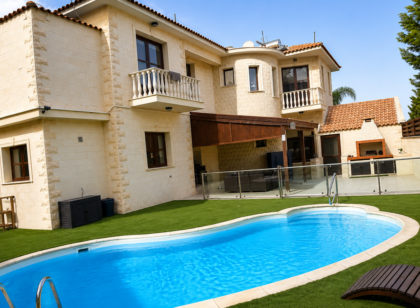Five Bedroom House in Aradippou