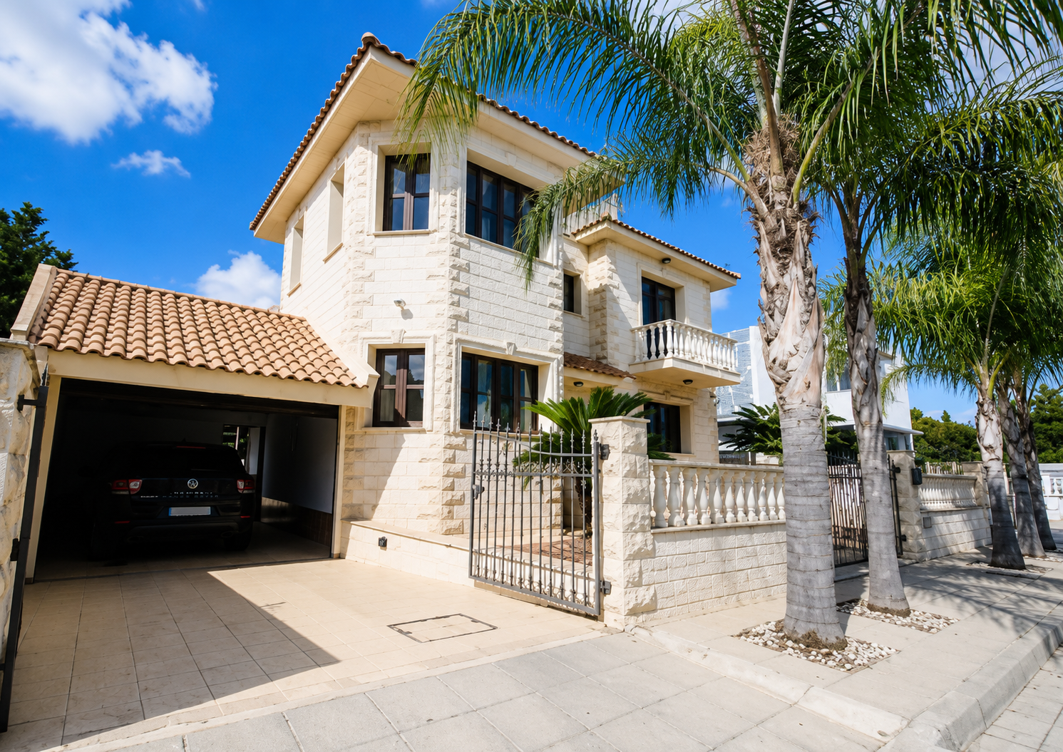 Five Bedroom House in Aradippou