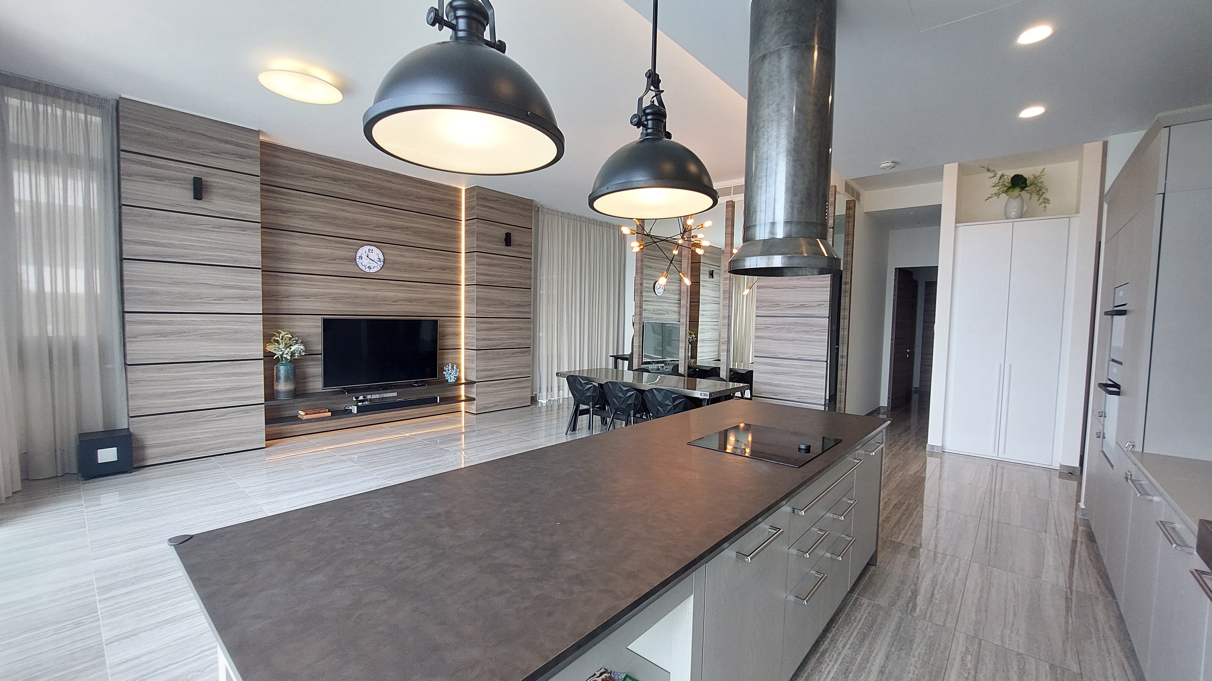 Luxury 3-Bedroom Apartment in Agios Tychonas