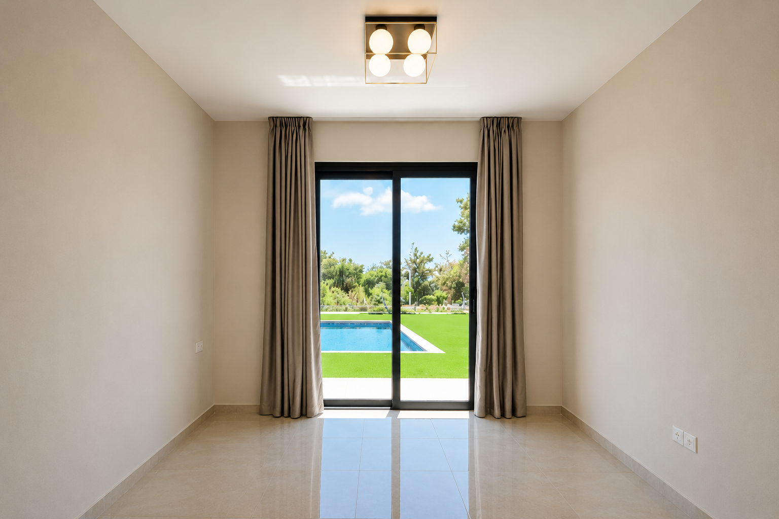 Modern 4-Bedroom House in Souni-Zanakia