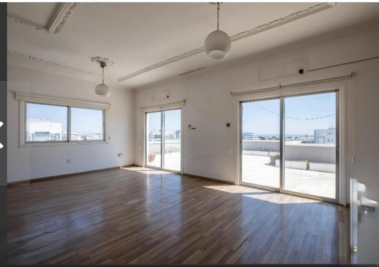 Spacious 3-Bedroom Seaview Apartment