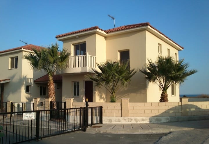 3 Bedroom Villa in Pervolia