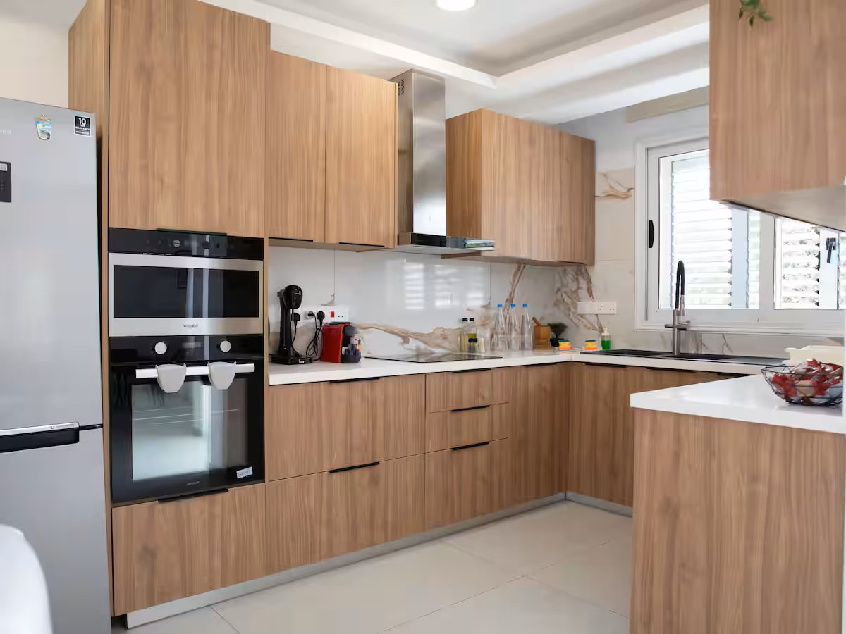 5 Bedroom Villa for Sale in Coral Bay, Peyia