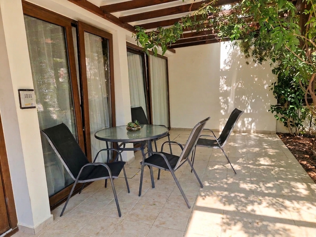 2 Bedroom Ground Floor Apartment for Sale Moutayiakka