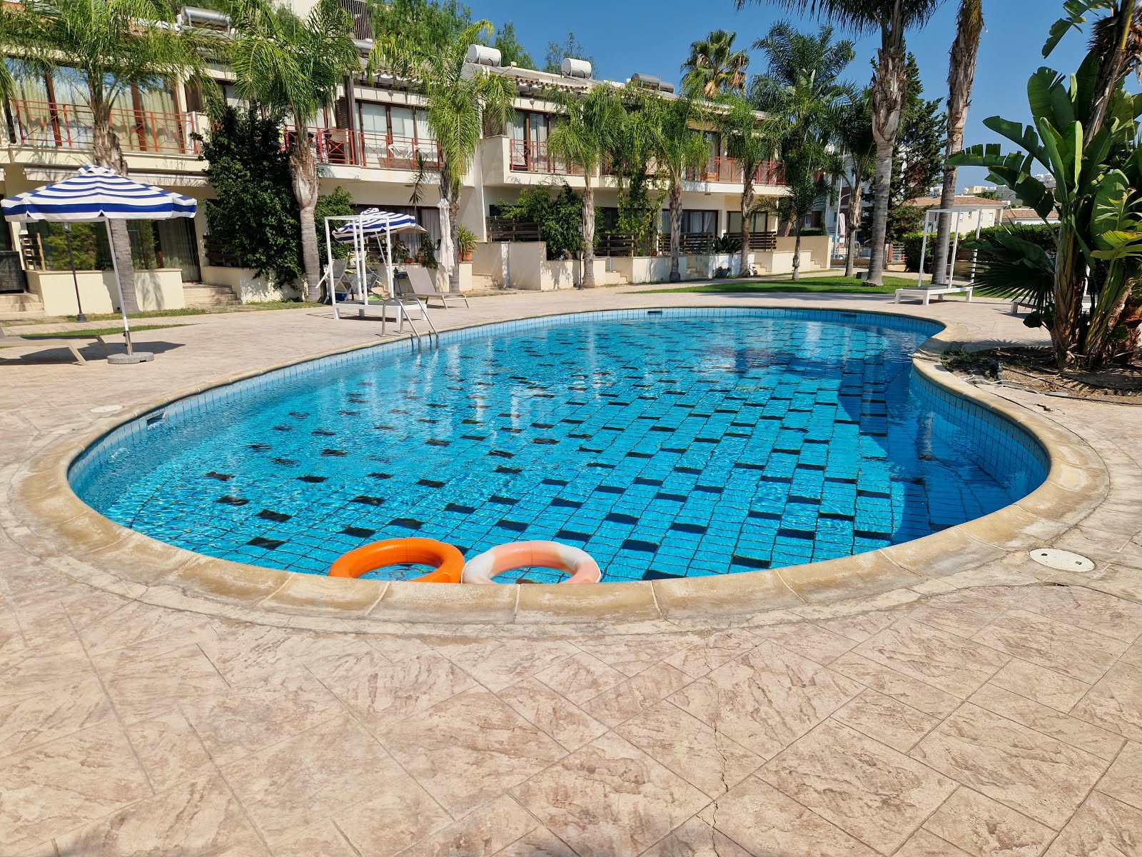 2 Bedroom Ground Floor Apartment for Sale Moutayiakka