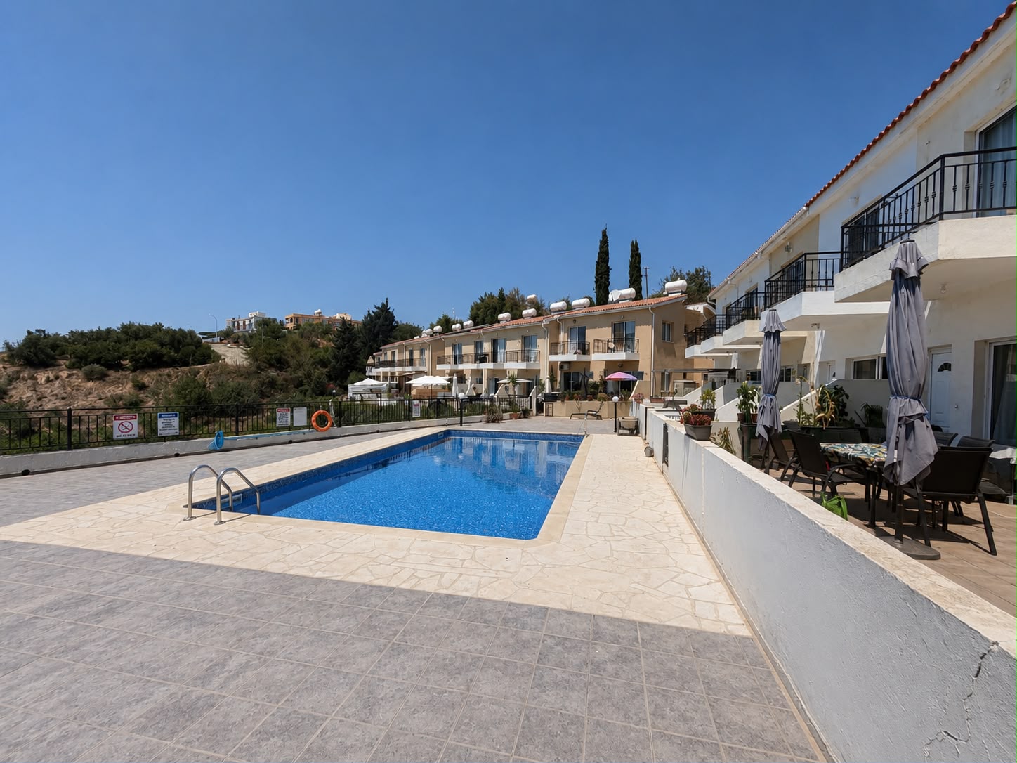 House in Armou - view 1