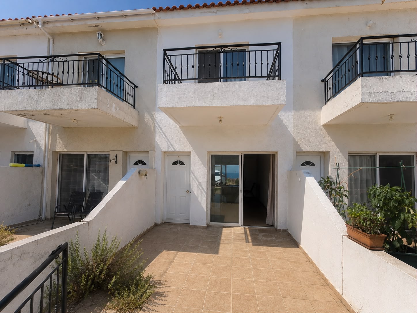 House in Armou - Image 3