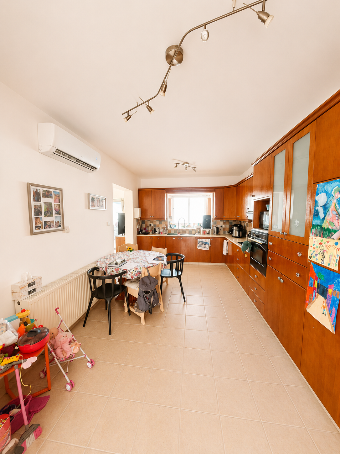 Spacious Apartment with Large Veranda in Chrysopolitissa, Larnaca