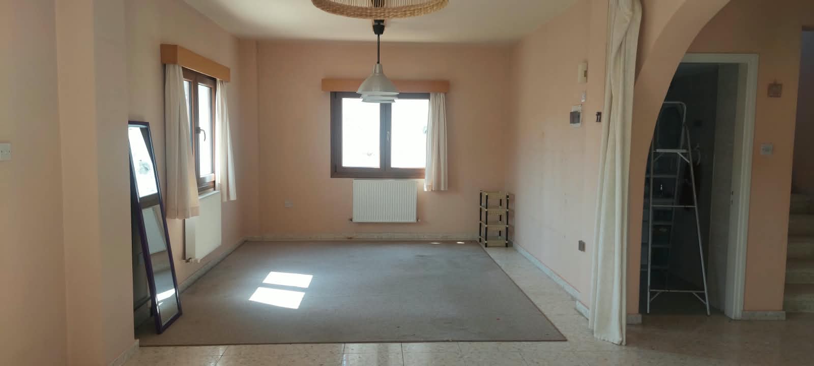 4 Bedroom Villa for Sale in Anogyra, Pissouri