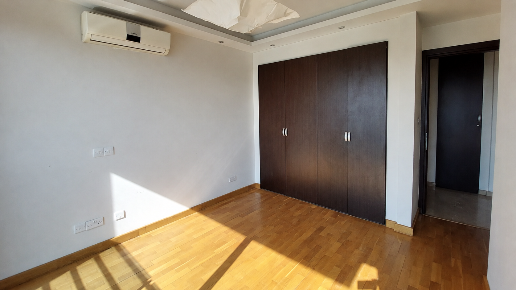 2 BEDROOM DUPLEX FLAT 40 M FROM FINIKOUDES BEACH