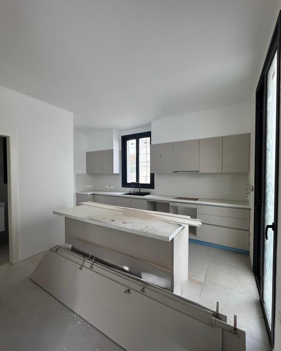 4 Bedroom House, Agios Athanasios, Limassol