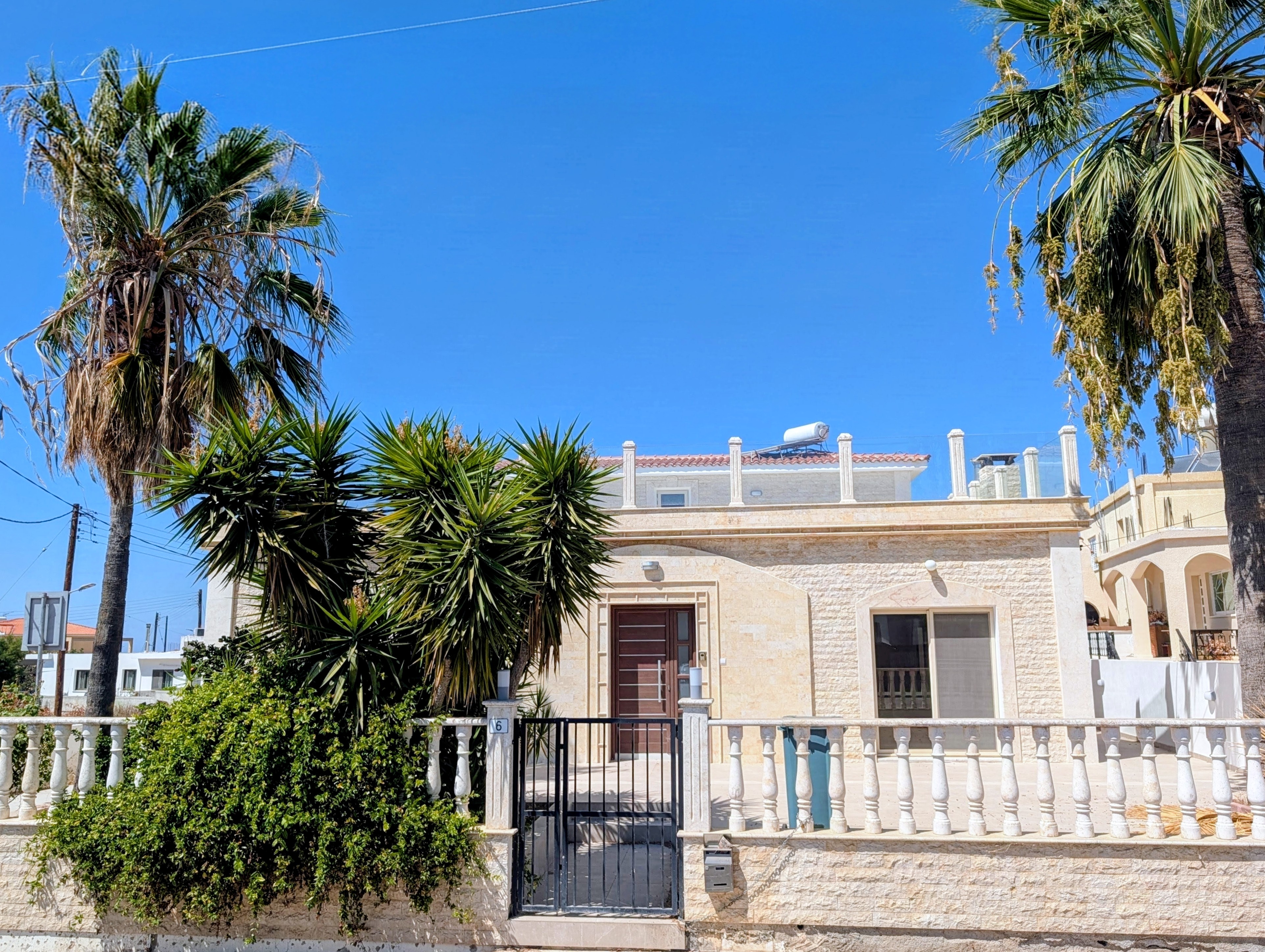 Luxury 5 Bedroom House for Sale in Tremithousa, Paphos