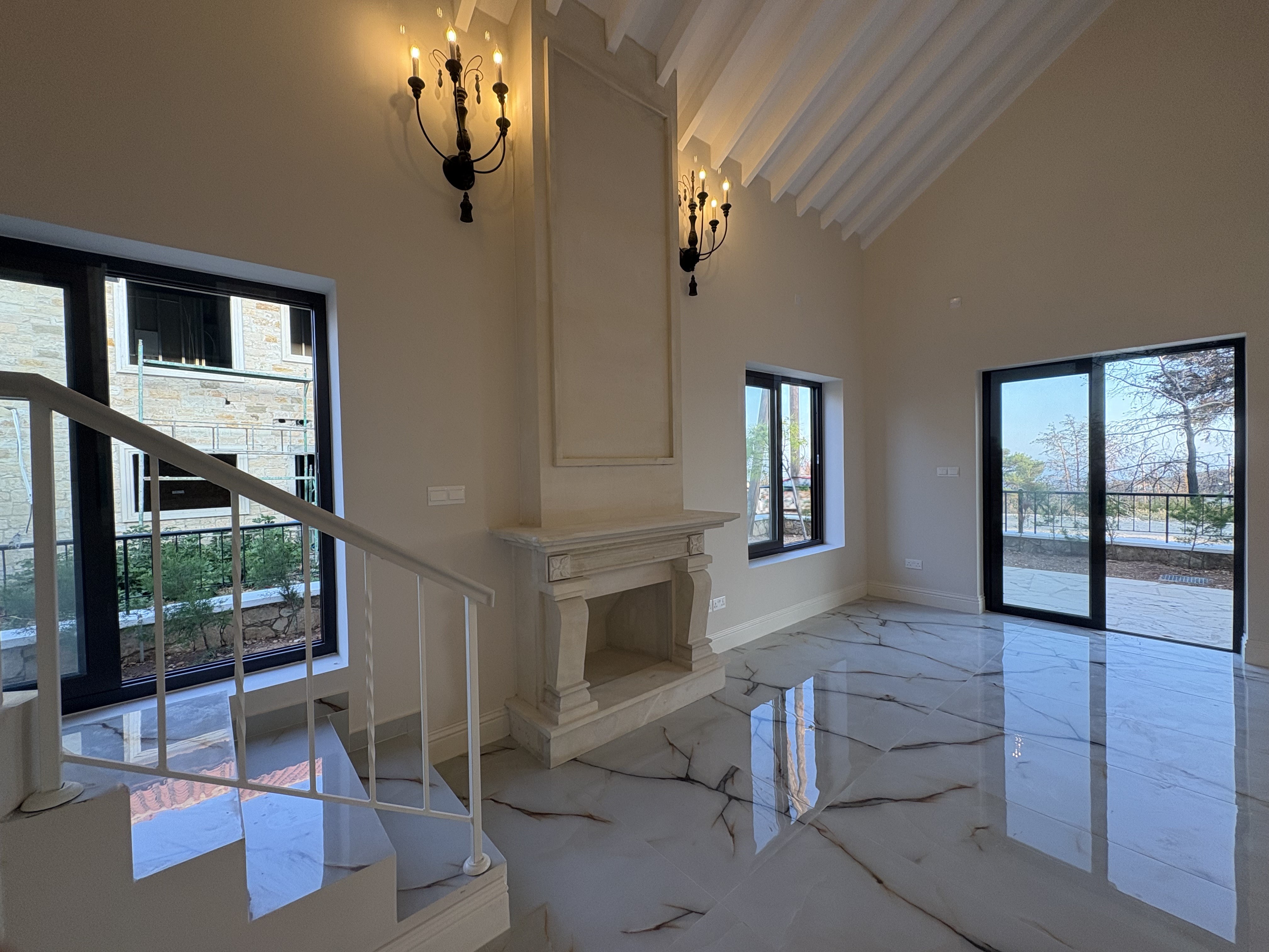 4 bedroom House For Sale in Souni, Limassol