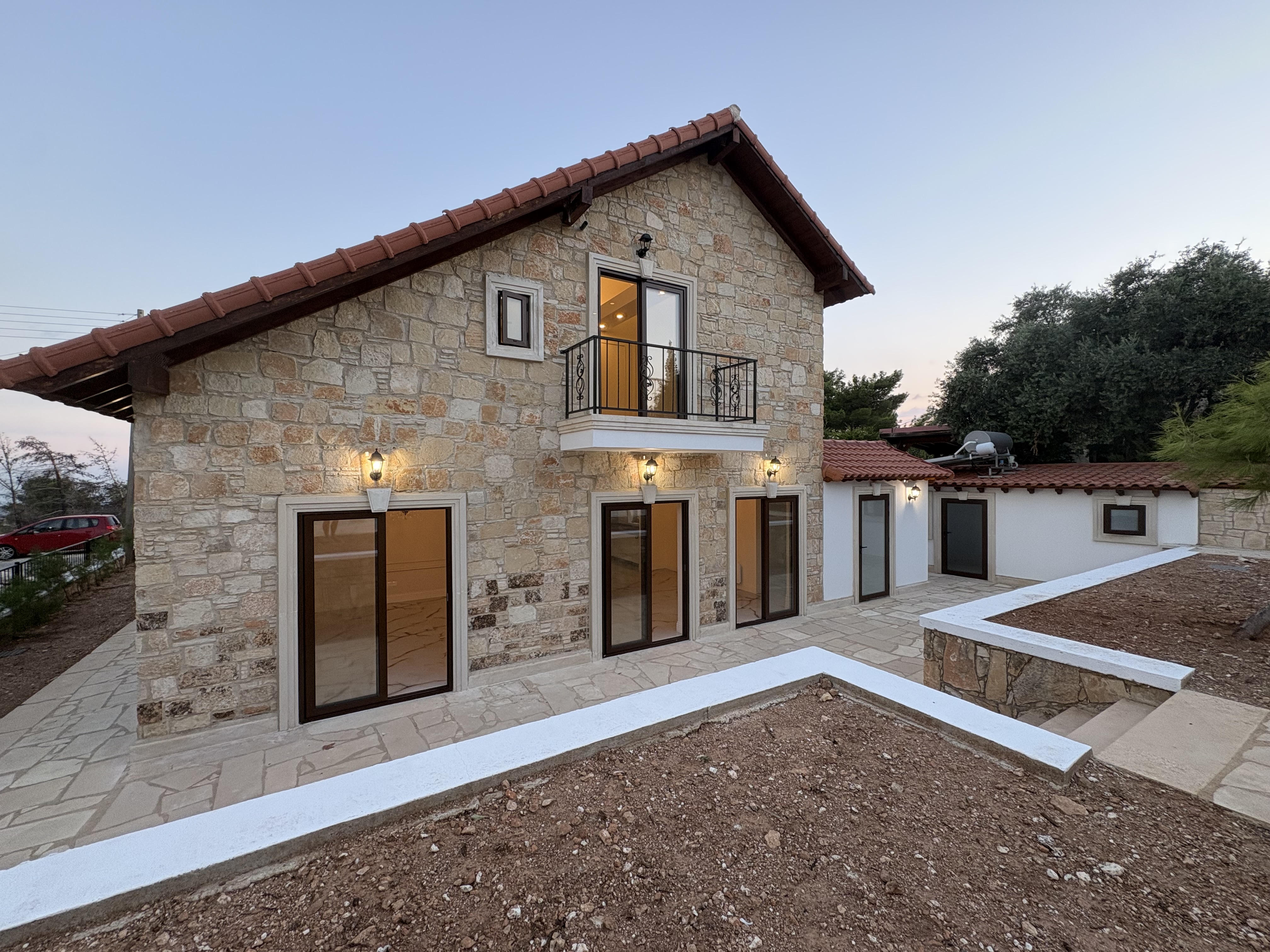 4 bedroom House For Rent in Souni, Limassol